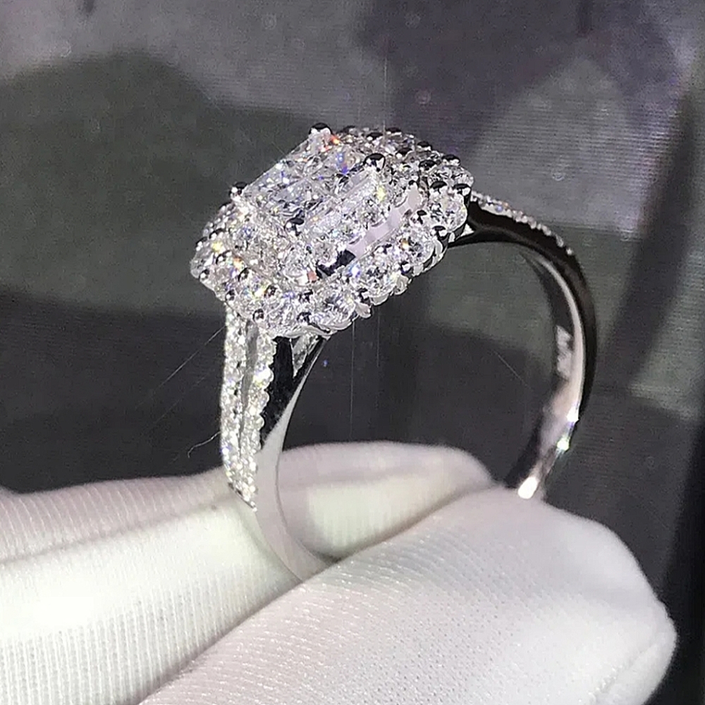 Zircon Decor Ring